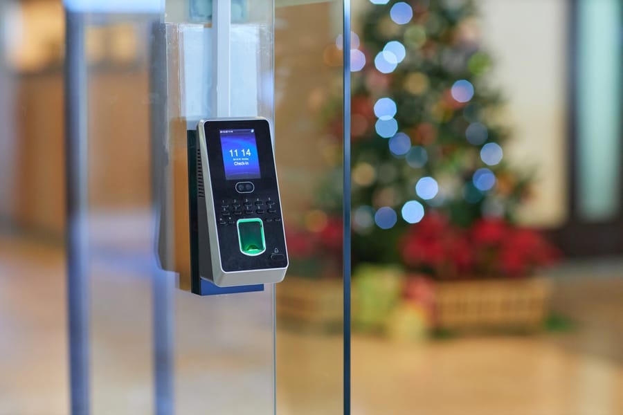 Facial Recognition And Fingerprints Scanner Machine For Access Door Security And For Records Time Attendance