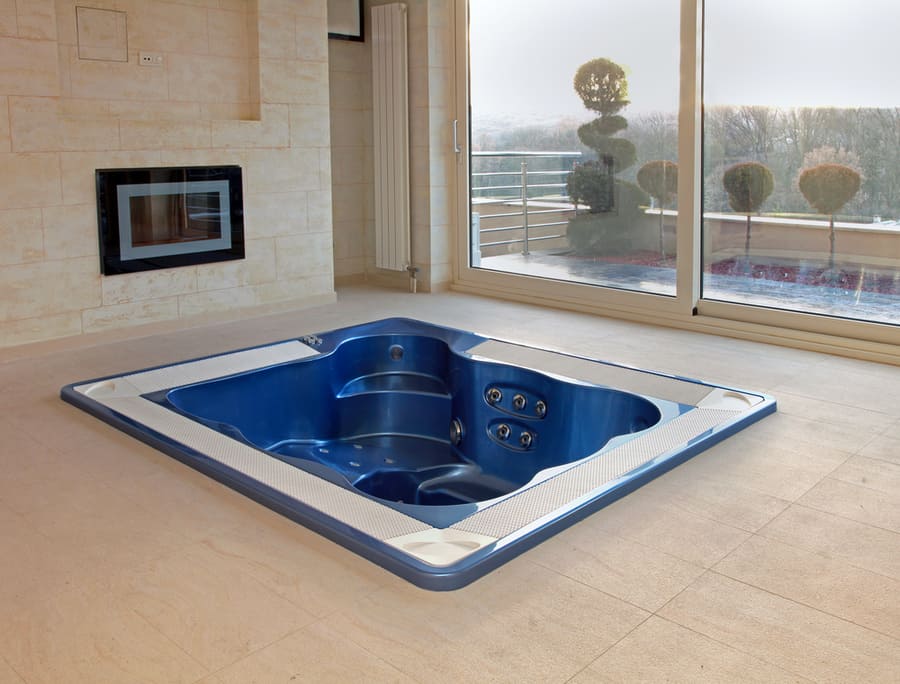 Floor Hot Tub