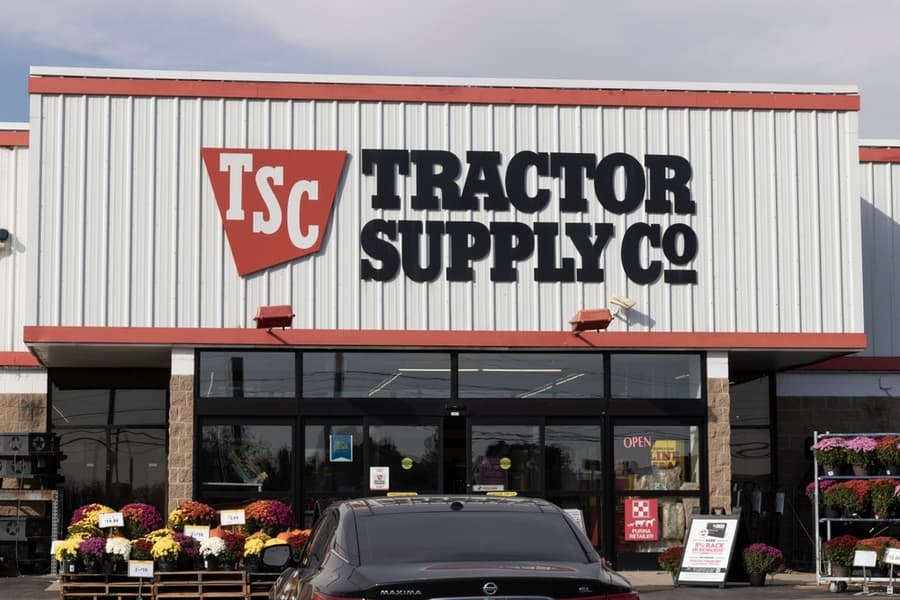 Hr Tractor Supply